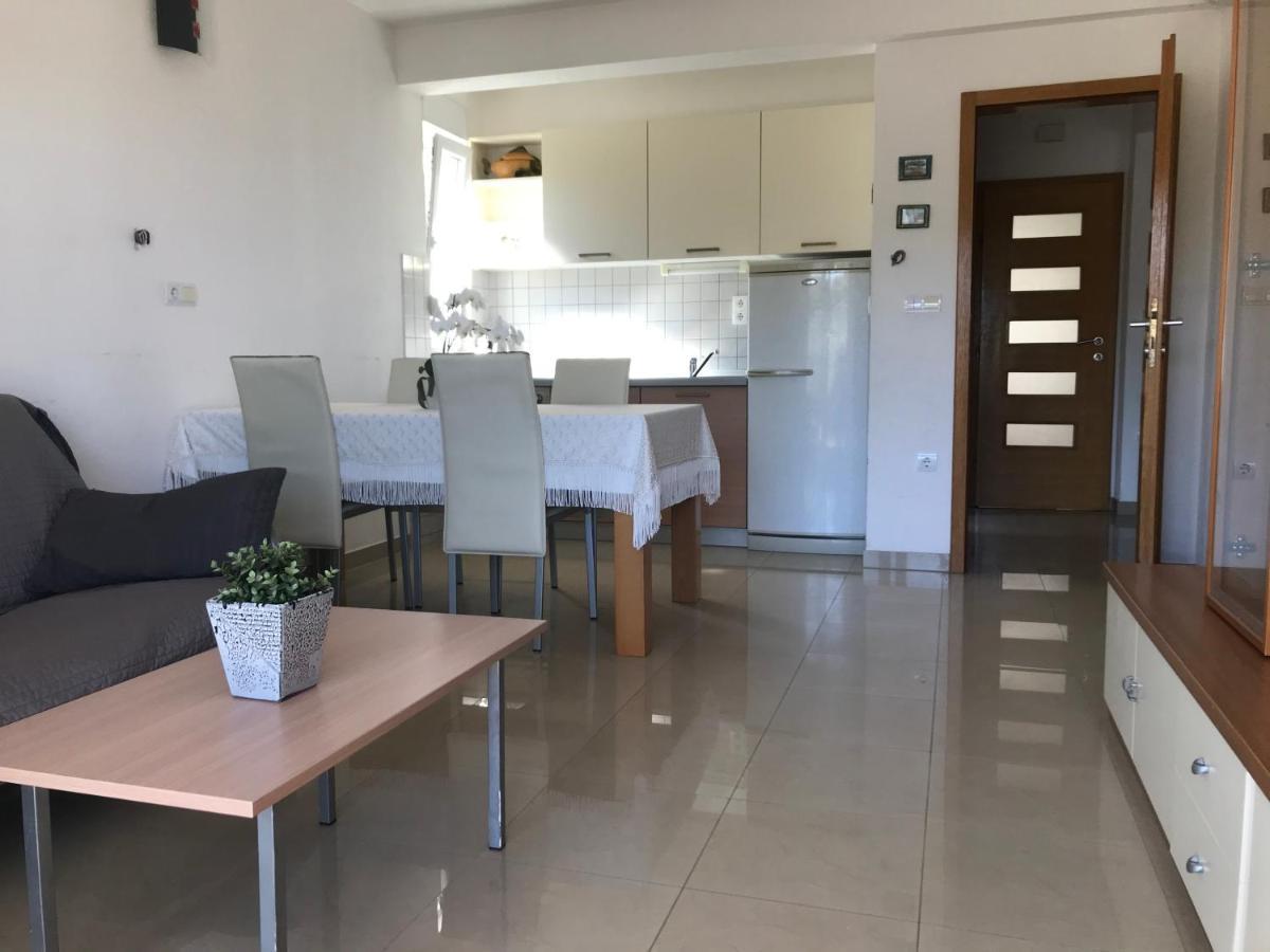 Apartments Marta Duće Kültér fotó