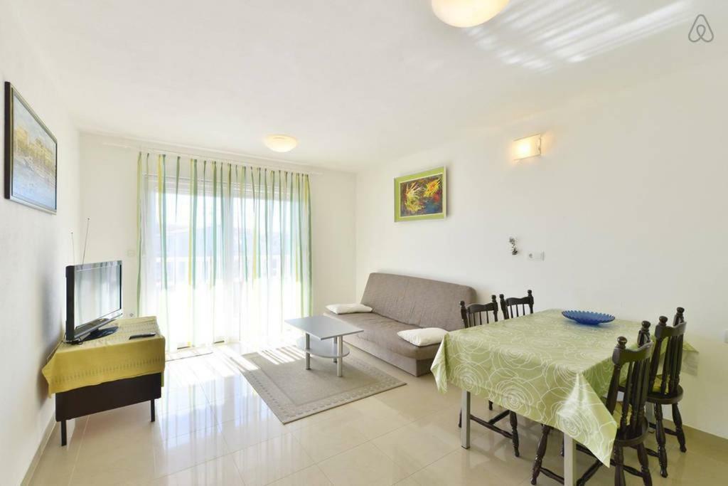 Apartments Marta Duće Kültér fotó